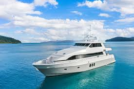 Hatteras M75